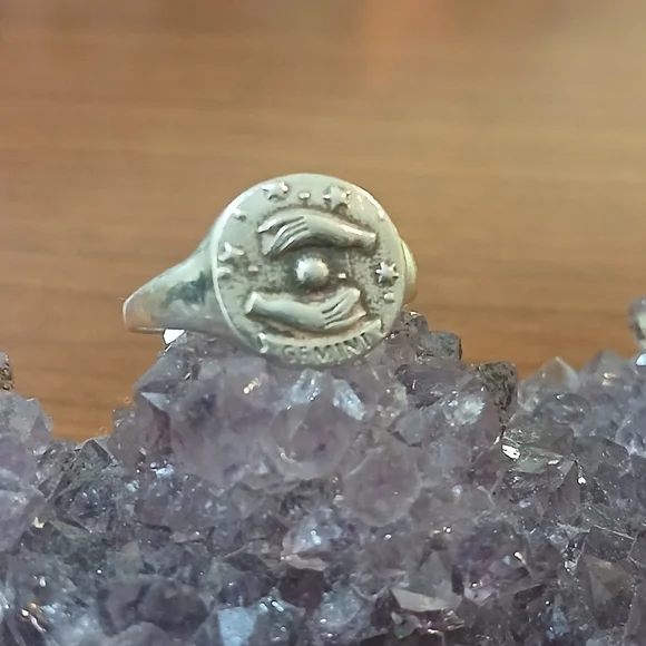 TRADE/ SPELL 'GEMINI STARGAZER' sterling silver ring - Picture 2 of 5